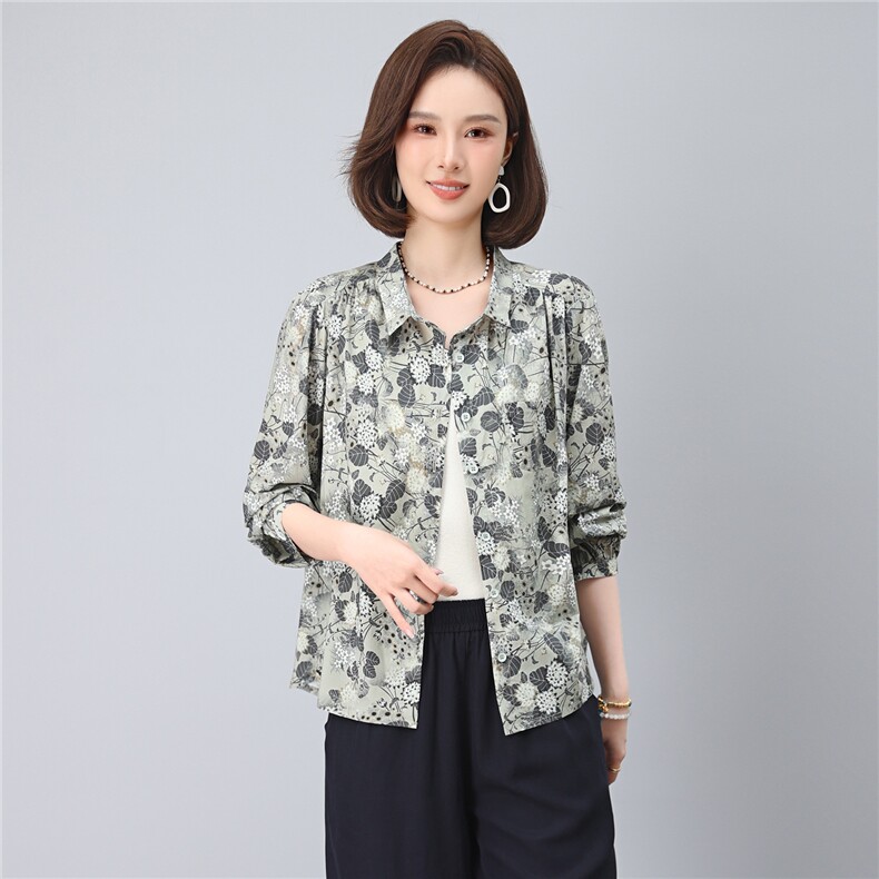 2025年秋季纯棉宽松型印花翻领上衣,女装衬衫,依恋蒂丝