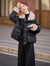 90绒。数据好，三年不下架，2025冬季短款羊羔毛拼接领羽绒服外套，女装短外套，E百度