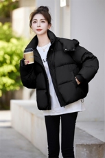 短款羽绒服女装2025冬季新款时尚白鸭绒面包服韩版宽松小个子外套，女装羽绒服，关键词