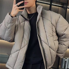 灰色