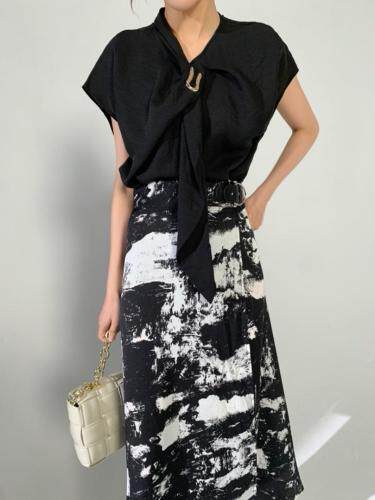 现货夏装天丝金属扣上衣，女装，M&VC