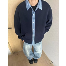 藏青色