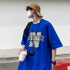 蓝色