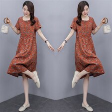 2022夏季新款简约气质优雅圆领时尚宽松休闲舒适连衣裙，女装连衣裙，依万里
