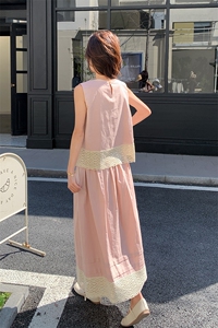 2025夏季女新款粉色初恋风法式温柔气质蕾丝拼接背心半身裙两件套图片