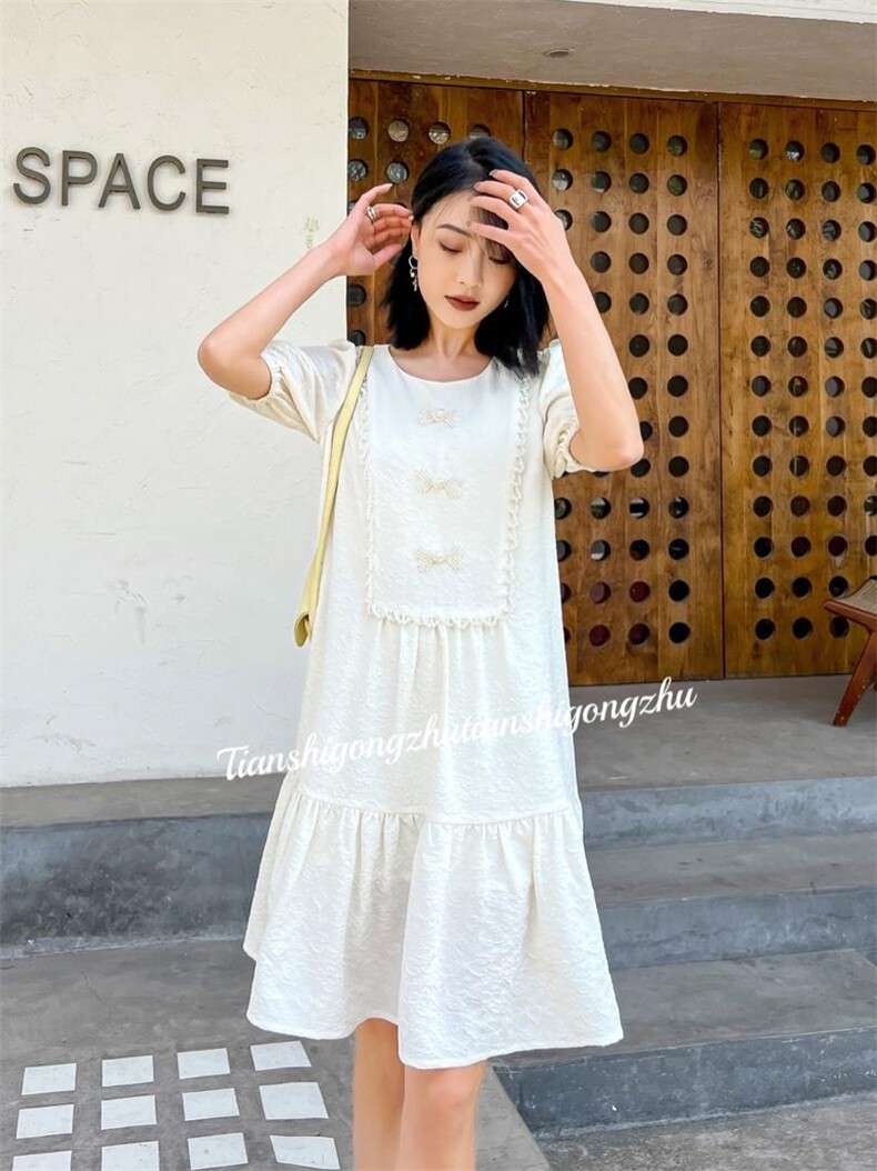 重工艺订珠盘扣连衣裙，女装连衣裙，天使公主