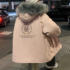 灰色