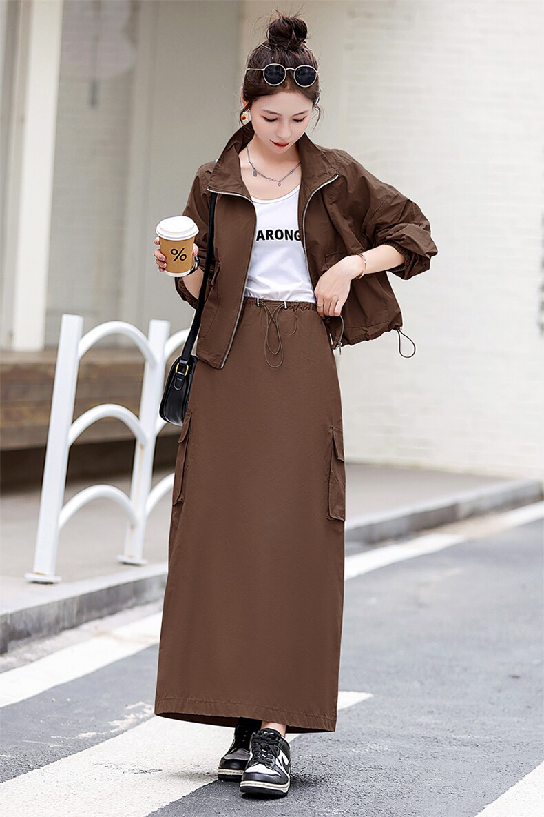2023年秋季新款减龄工装风立领小外套半身裙两件套时尚套裙,女装套装/套裙,冬木谷雨