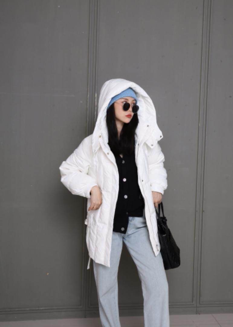 黑白两色90标羽绒，其它，谦度