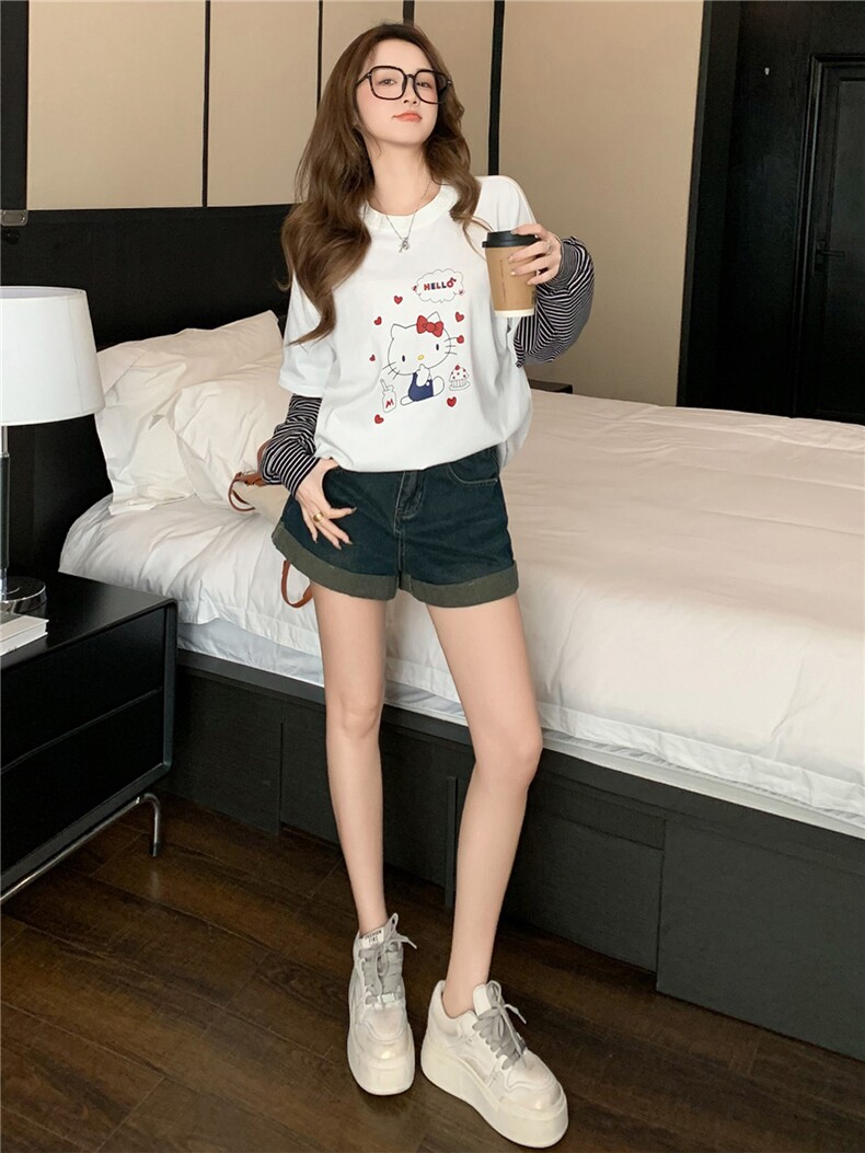 韩版休闲套装早秋新款白色圆领印花条纹拼接假两件上衣短裤两件套,女装套装/套裙,江南