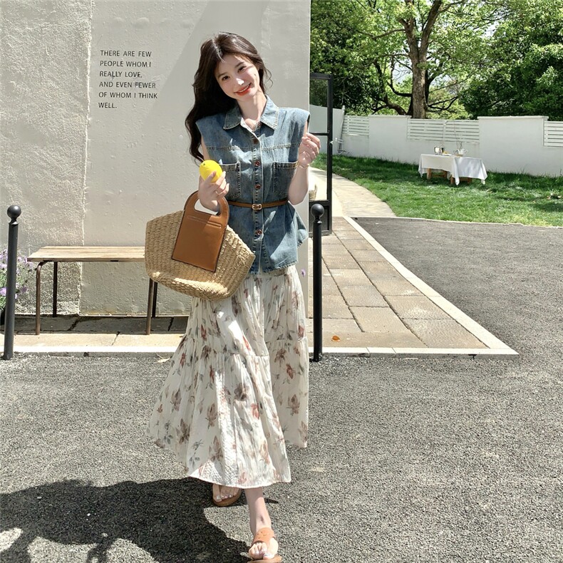 牛仔马甲碎花半身裙套装裙女2025夏氛围感法式浪漫甜美减龄两件套,女装连衣裙,2C166
