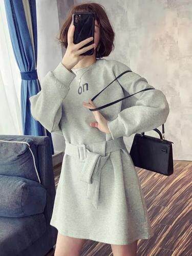 空气层连衣裙，女装连衣裙，简单小珍