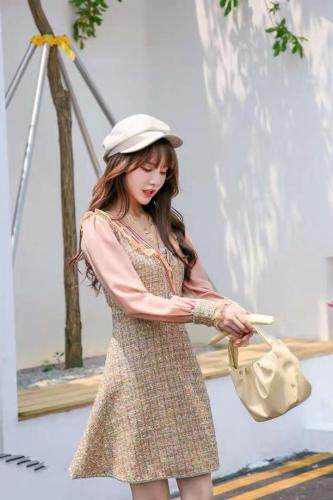 【现货】钉珠小香风纱袖连衣裙，女装连衣裙，艾丹迪蔓