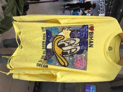 （现货）重工订钻下摆破洞卫衣，女装卫衣/绒衫，昱莹