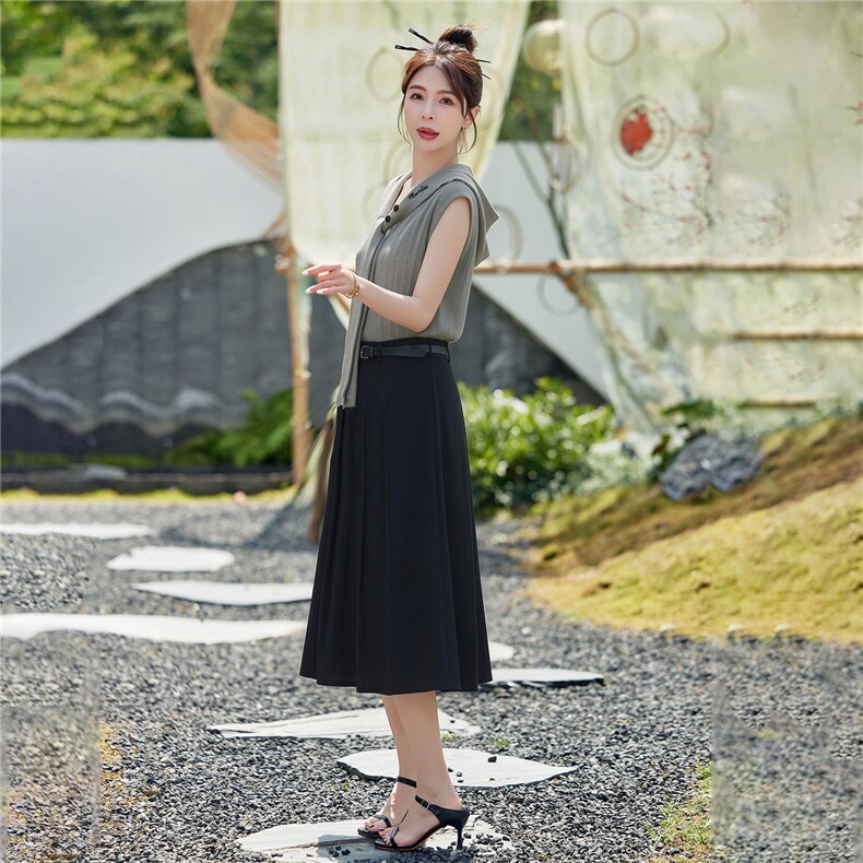 2026年夏季两件套女,女装套装/套裙,浪花E族（衣布洛）