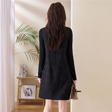 主推现货春装新款小香风时尚立体提花背心裙+针织打底衫两件套，女装套装/套裙，姿衣坊