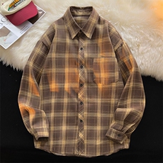 黄色