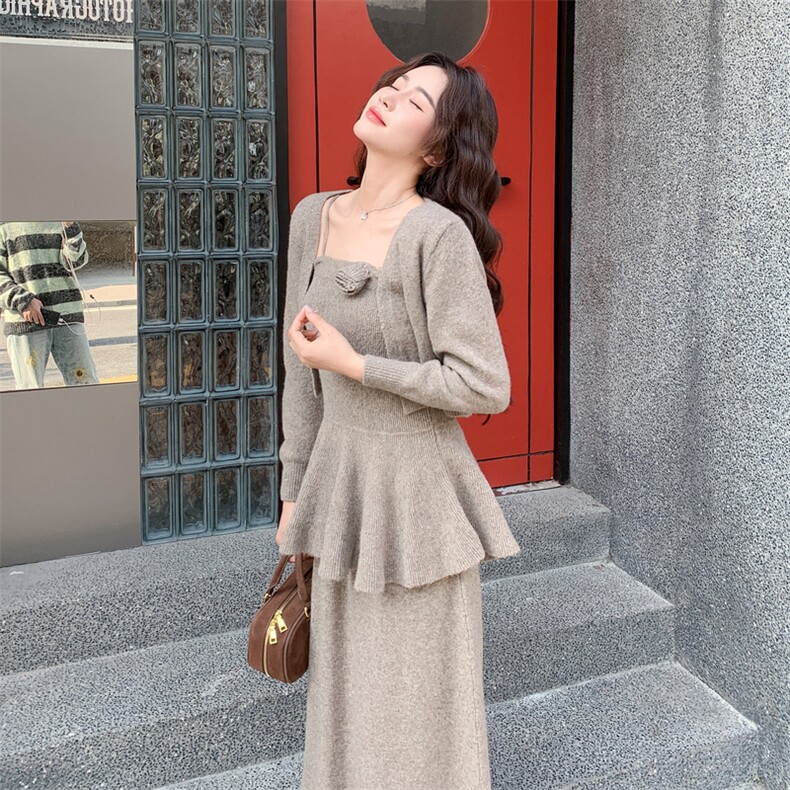 新品615-P155-K248-毛衣三件套,女装套装/套裙,2C275