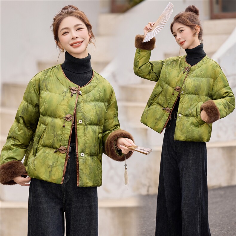 现货2025冬装新款风羽绒服时尚气质女人味新中式提花外套古风,女装羽绒服,唯婧