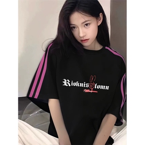 抖音得物品质二开240克宽松纯棉美式潮牌印花三条杠中性风短袖T恤图片