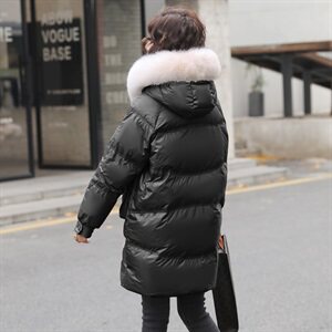大真貉子毛领羽绒服女2020冬季新款亮面中长款羽绒衣外套保暖轻奢图片