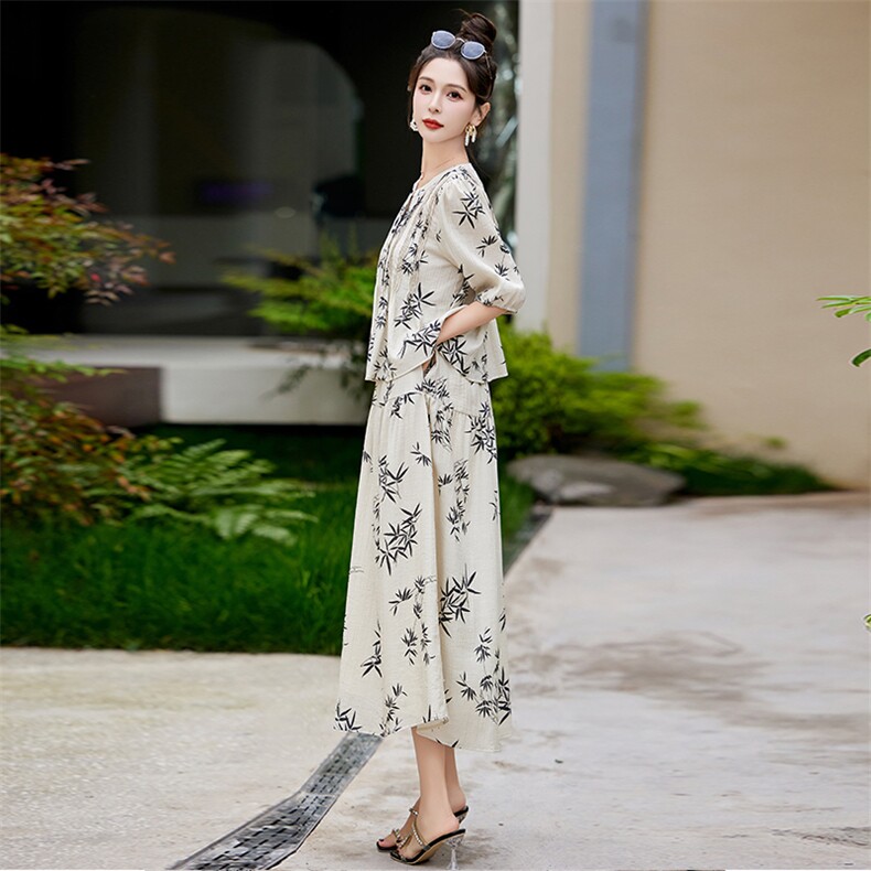 新中式国风印花套装女2025夏季新款宽松显瘦气质上衣半身裙两件套,女装套装/套裙,朵莱米