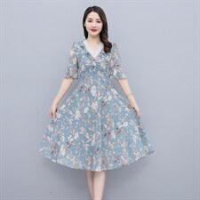 现货秒发新款雪纺印花甜美气质V领短袖碎花修身显瘦中长款连衣裙，女装连衣裙，琦鑫阁（原依鑫阁）
