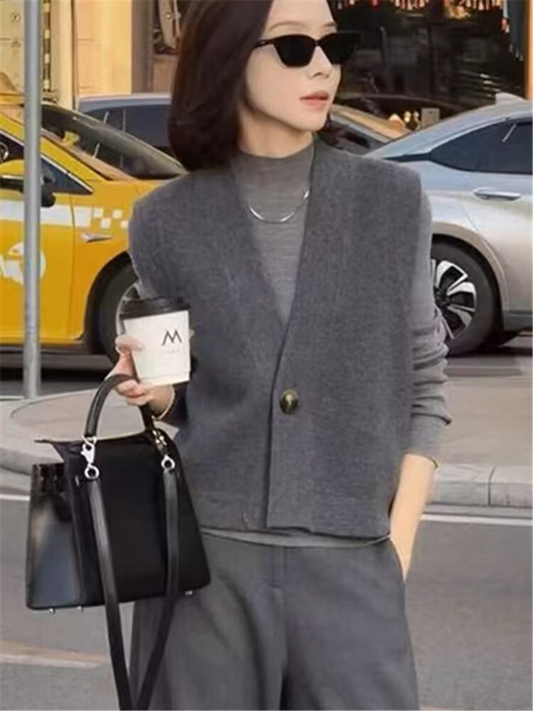 2025年秋季新款百搭女士扣开衫马甲,针织衫/毛衣,嘉日羊绒
