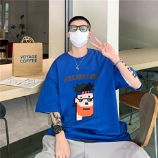 蓝色