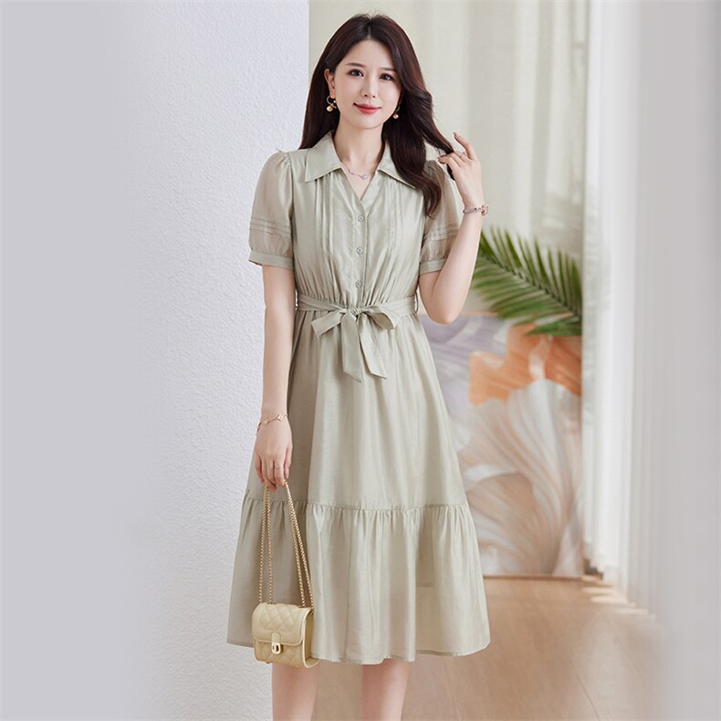 2025年夏季潮流时尚气质翻领绑腰带，女装连衣裙，阳光伊恋