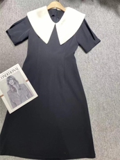 大娃娃领收腰连衣裙，女装连衣裙，哥卓