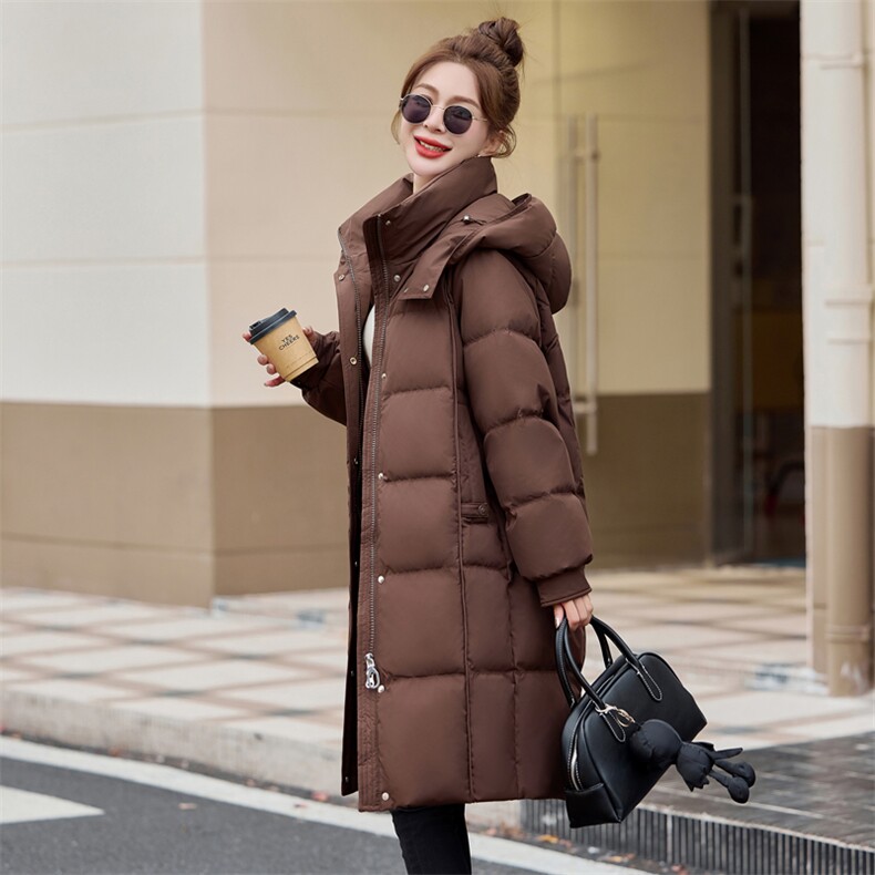 咖色连帽加厚鹅绒羽绒服女2024冬季新款宽松时尚长款过膝保暖外套,女装羽绒服,牡丹诺