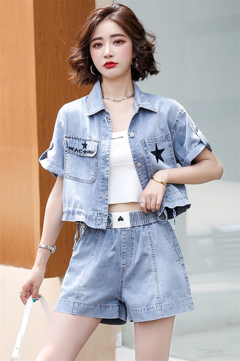 2021夏季新款时尚气质翻领休闲简约个性百搭舒适牛仔两件套,女装套装/套裙,纯色衣恋
