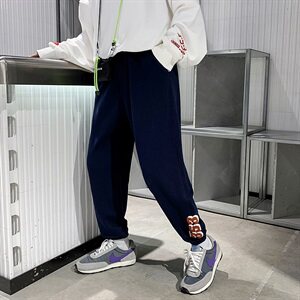 【】A003-HZ7213-P50新款数字印花时尚运动长裤女模1图片