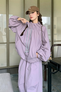 今年流行紫色冲锋衣外套女早秋2025新款百搭休闲风显瘦工装裤套装图片