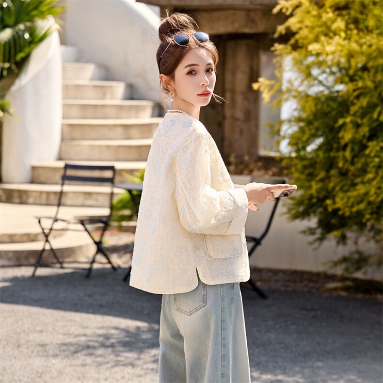 开春轻薄外套女2025新款独特漂亮新中式国风短款小香风白色防晒衣,女装短外套,瑶迪依秀