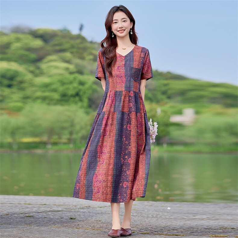 妈妈棉麻碎花连衣裙女2024夏季新款中老年休闲宽松遮肚子印花裙子,女装连衣裙,利佳可人