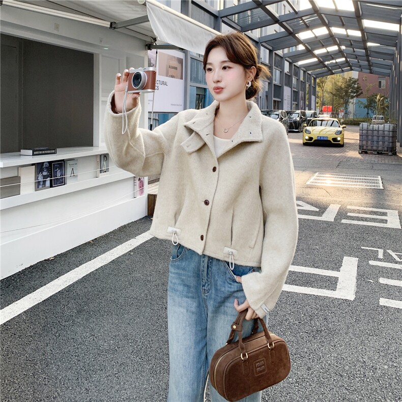 洋气时髦短款毛呢外套女2025秋冬季新款韩版显瘦气质双面羊毛上衣,女装双面呢大衣,蝶眷