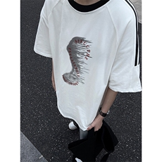 白色