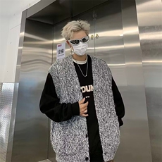 灰色