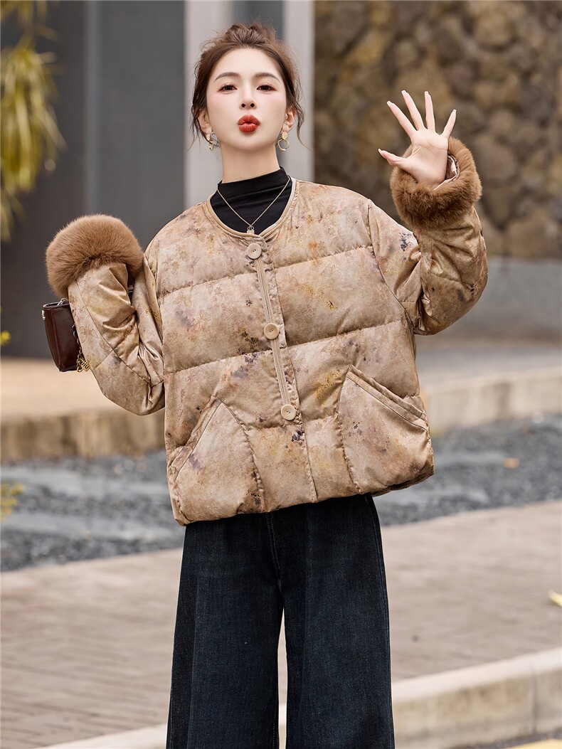 新中式90提花羽绒服2025年冬季新款高级感优雅气质白鸭外套,女装羽绒服,玖莱伊