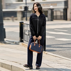 女式皮衣2025秋季新款牛仔拼接百搭休闲时尚PU皮夹克上衣，女装皮衣，跑量工厂店