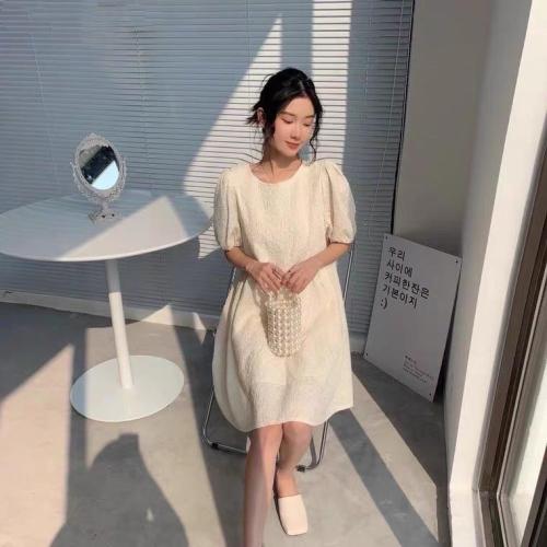 W772法式复古刺绣花朵夏季新款泡泡袖温柔风甜美连衣裙,女装连衣裙,L·H·X