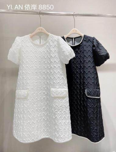 夏季新款珍珠连衣裙，女装连衣裙，依岸