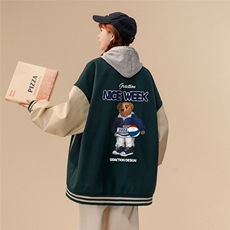中性23春季潮流时尚小熊印花PU皮拼接棒球服夹克外套G643P85控108，男装夹克，A247A