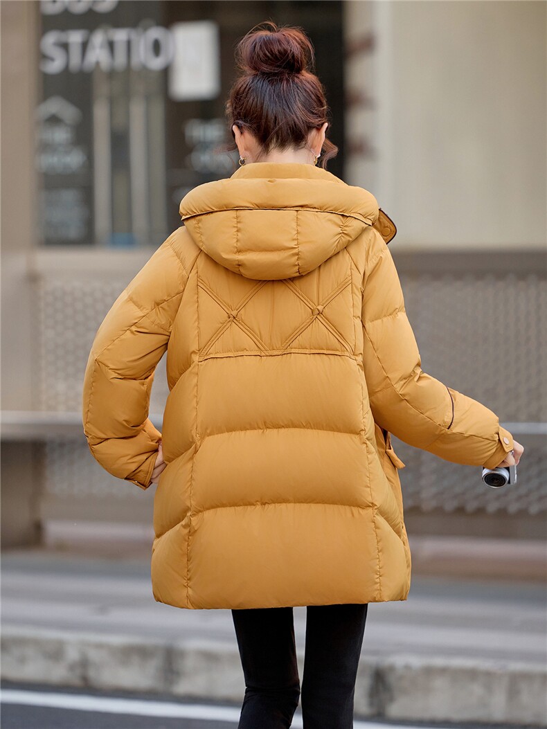 2025新品时尚中长款连帽羽绒服保暖防寒羽绒外套,女装羽绒服,余墨