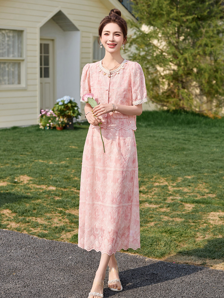 小香风刺绣蕾丝短袖套装裙女夏2025新款气质修身时尚半身裙两件套,女装套装/套裙,丽美静依