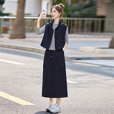 牛仔马甲半身裙套装女2026新款早春一整套穿搭条纹上衣裙子三件套，女装套装/套裙，丽影随形