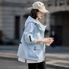 休闲连帽风衣外套女2025春秋新款韩版宽松显瘦气质百搭短夹克上衣，女装短外套，依路服饰