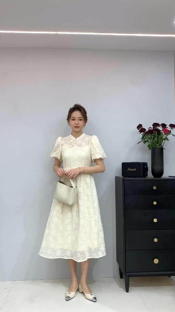 风气质连衣裙，女装连衣裙，欧妮卡蒂蔓